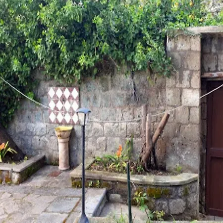 Apartment Domino House Montariello