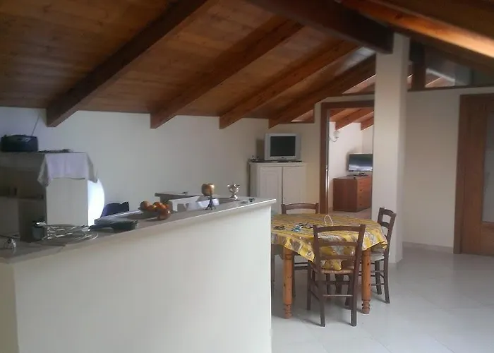 Domino House Montariello