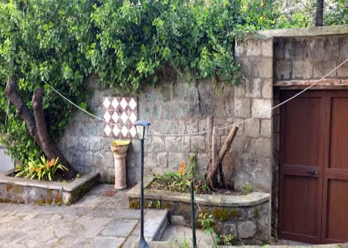 Апартаменты Domino House Montariello